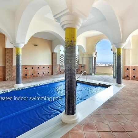 Castillo Málaga Eksteriør bilde